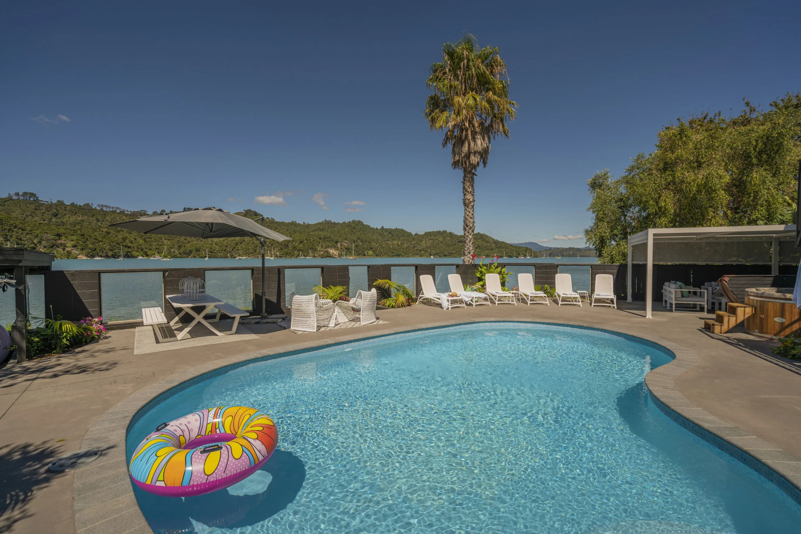 Oceans 88 Whitianga Coastal Suites