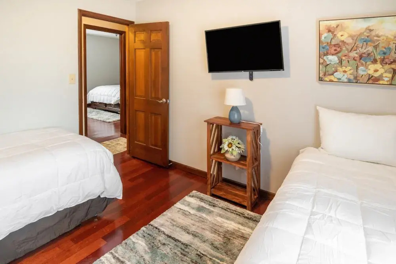 Private Pool Paradise 4 Bedroom Home by RedAwning