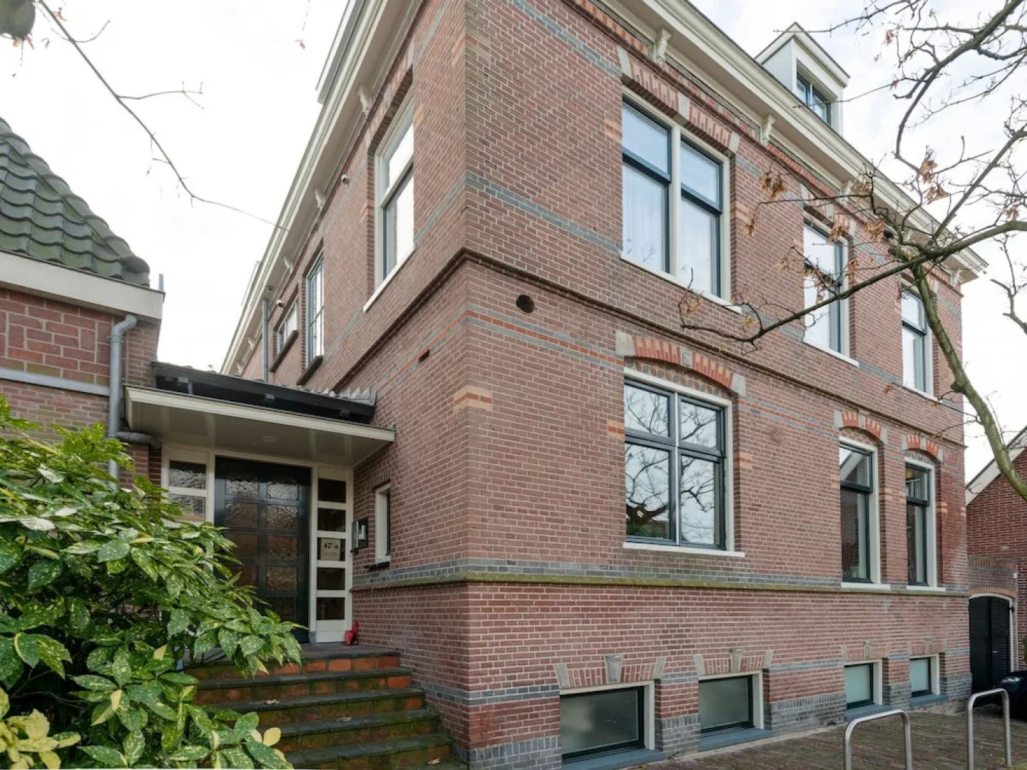 Modern Apartment in Egmond aan Zee with TV