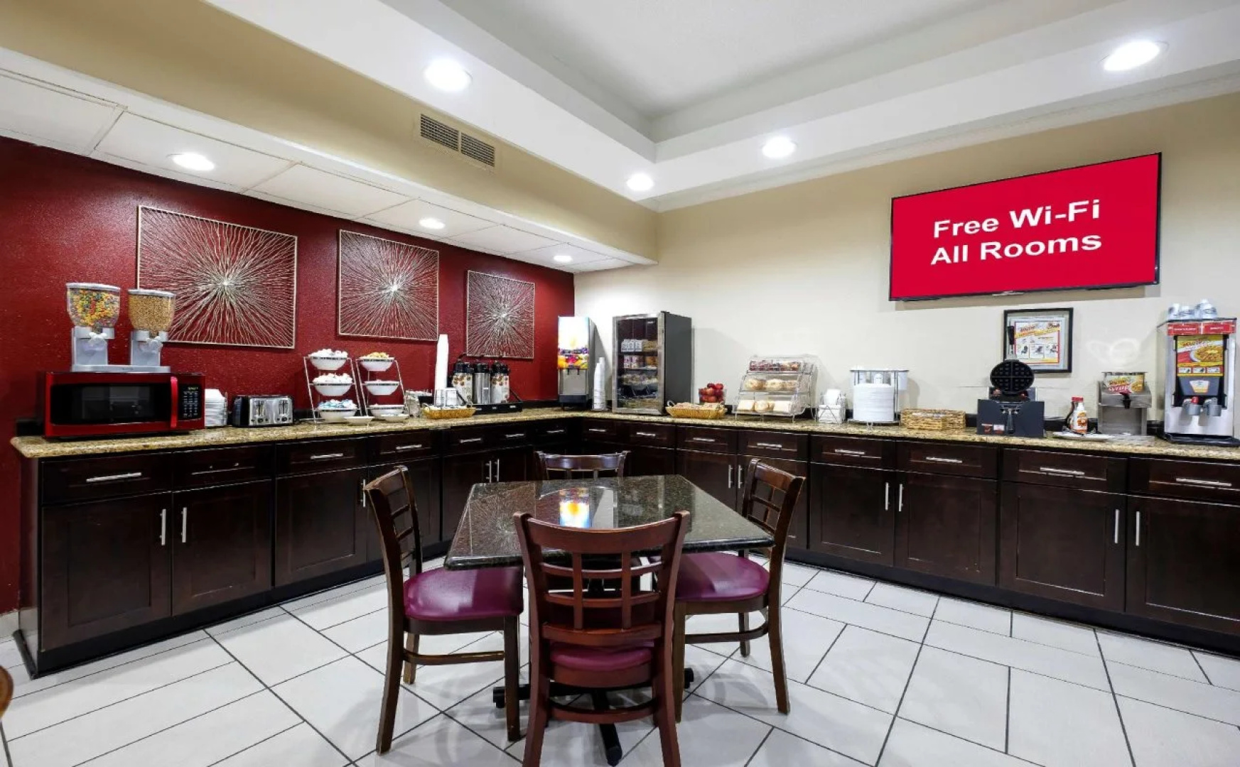 Red Roof Inn & Suites Jacksonville, NC