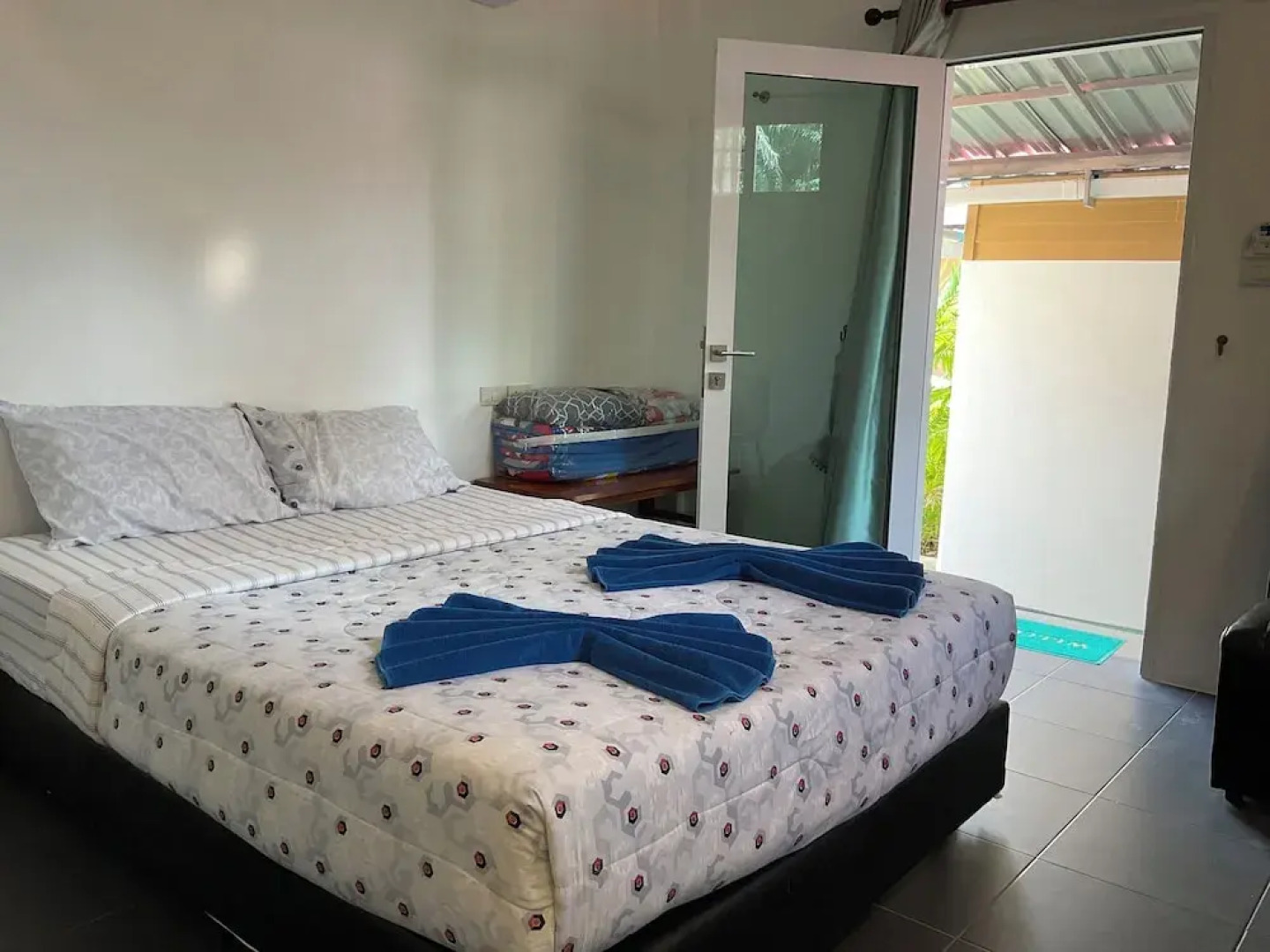 Bansabai pool  Villa (Local Tour)