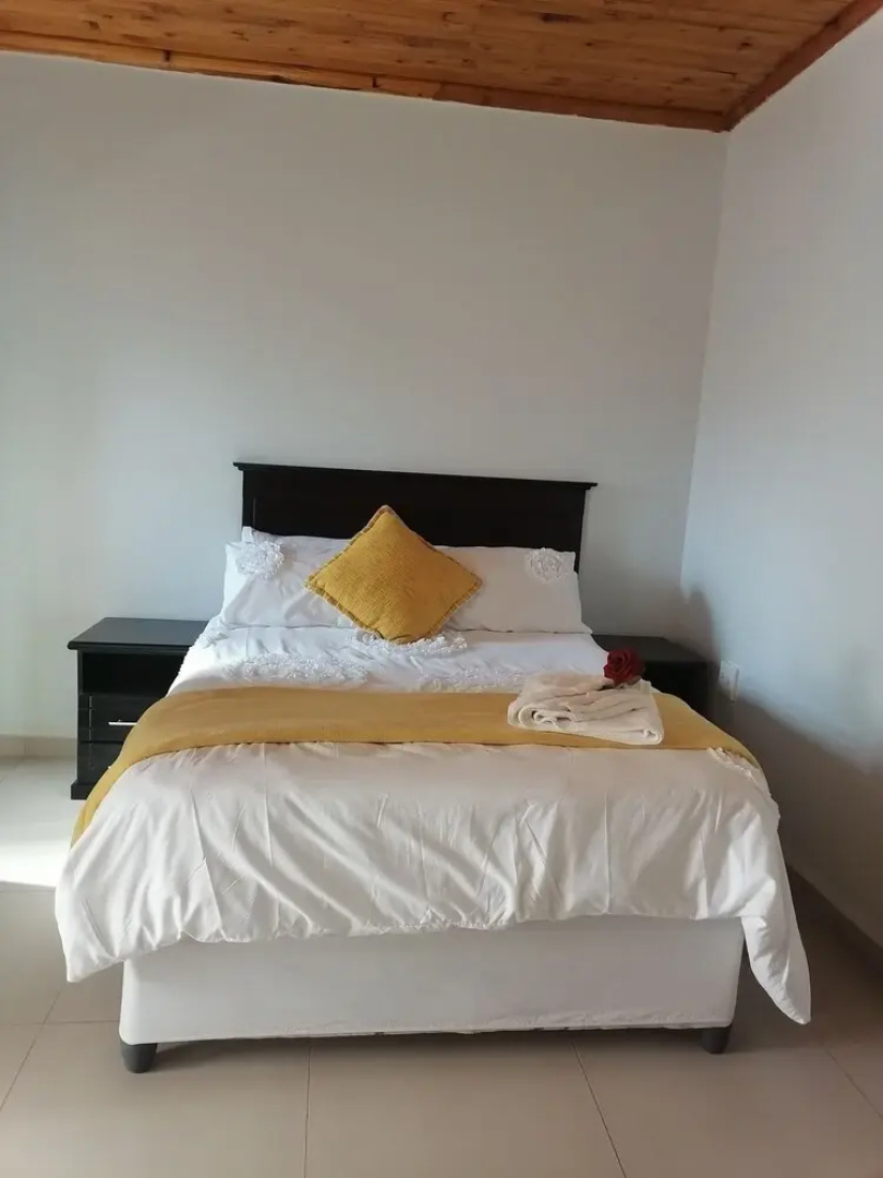 Rose and Thorn Guesthouse - Adults Only
