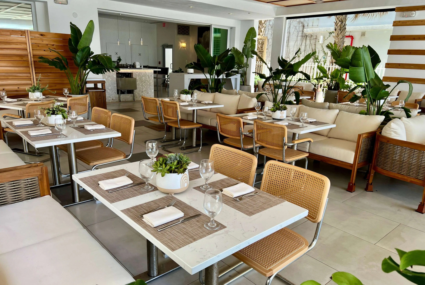 MB Hotel, Trademark Collection by Wyndham