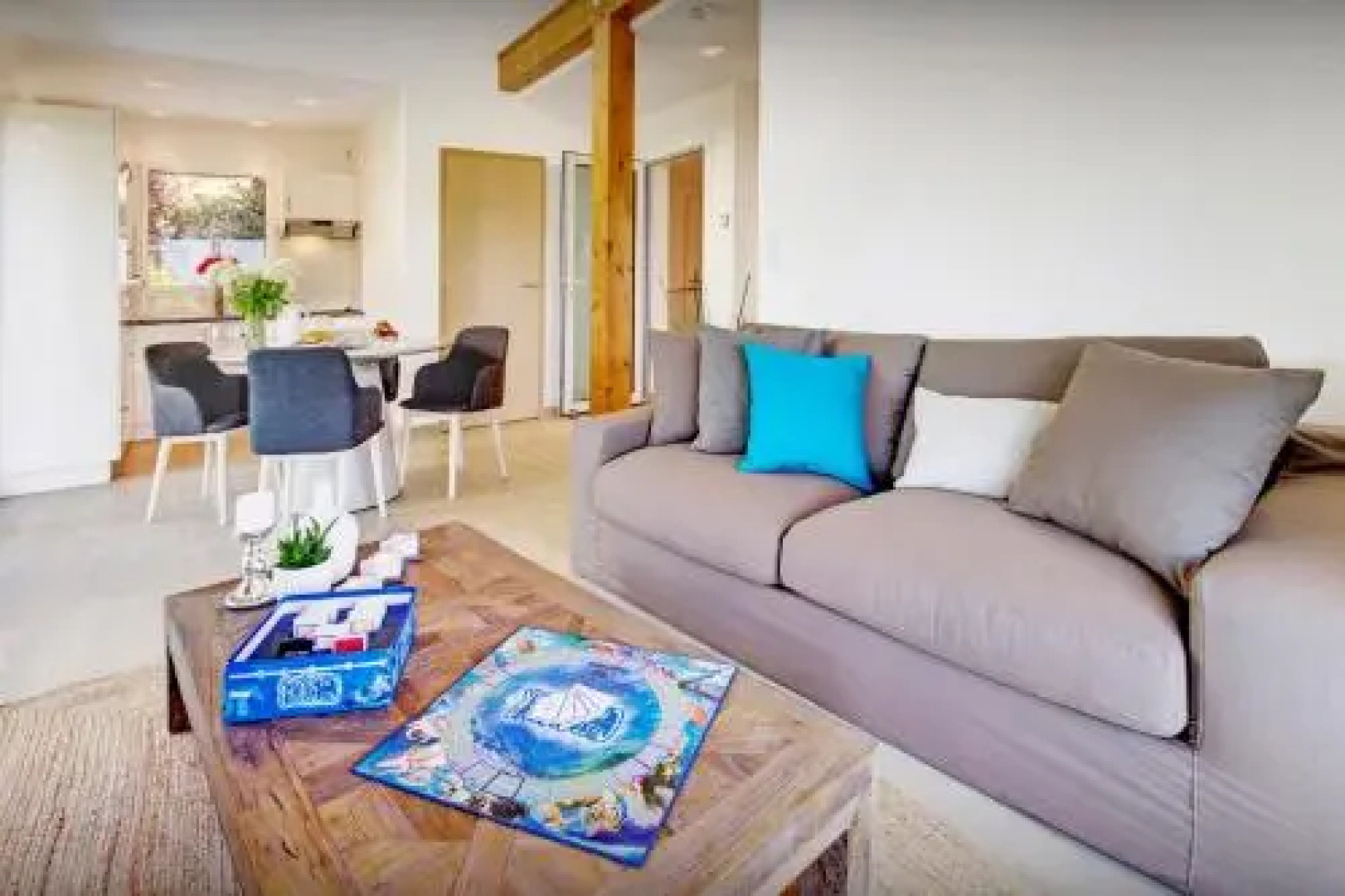 Villa Flying Dragon - OVO Network