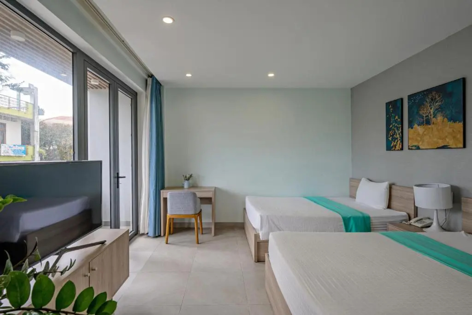 Delight Hotel