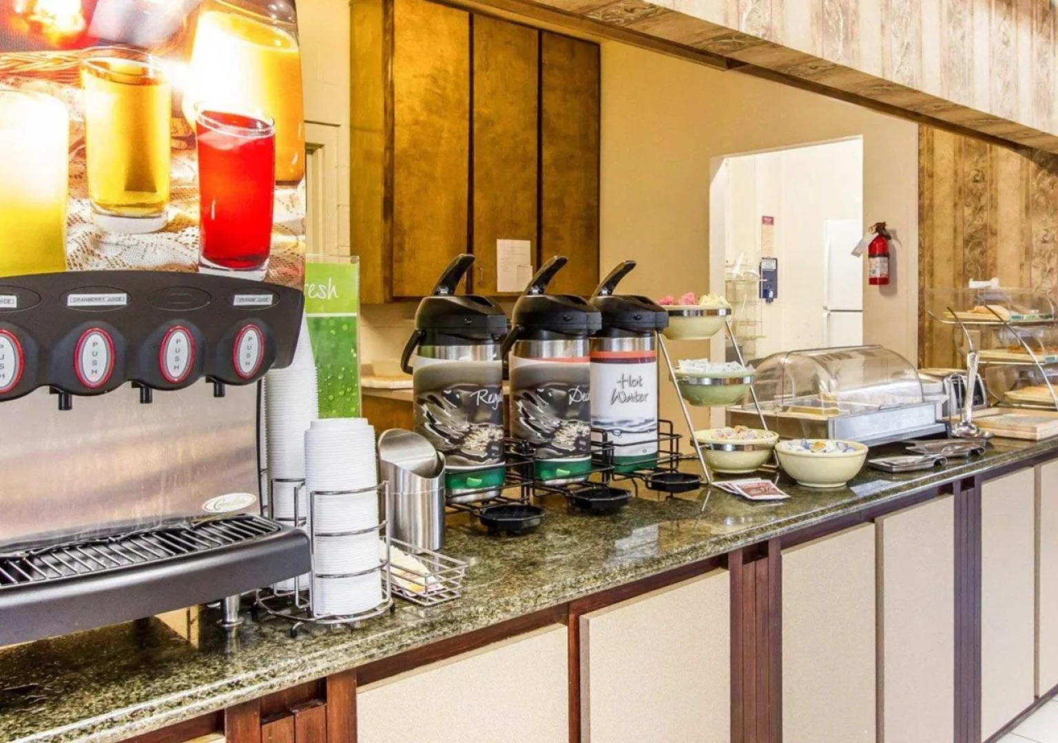 Executive Inn & Suites