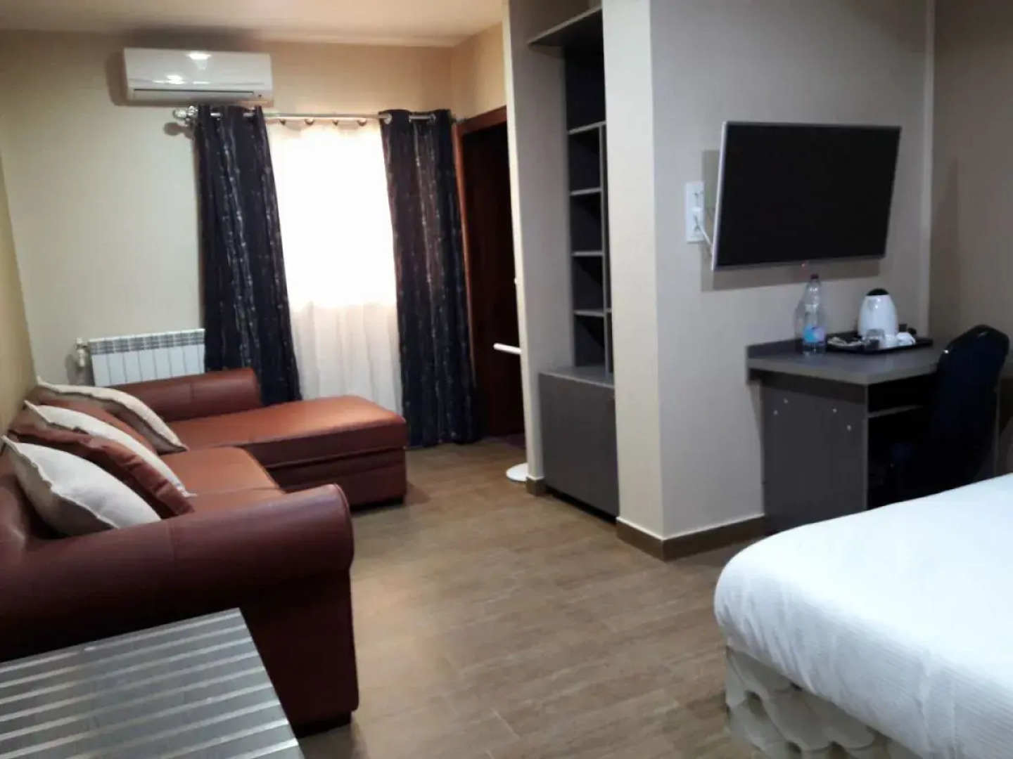 Timgad Hotel Hazem