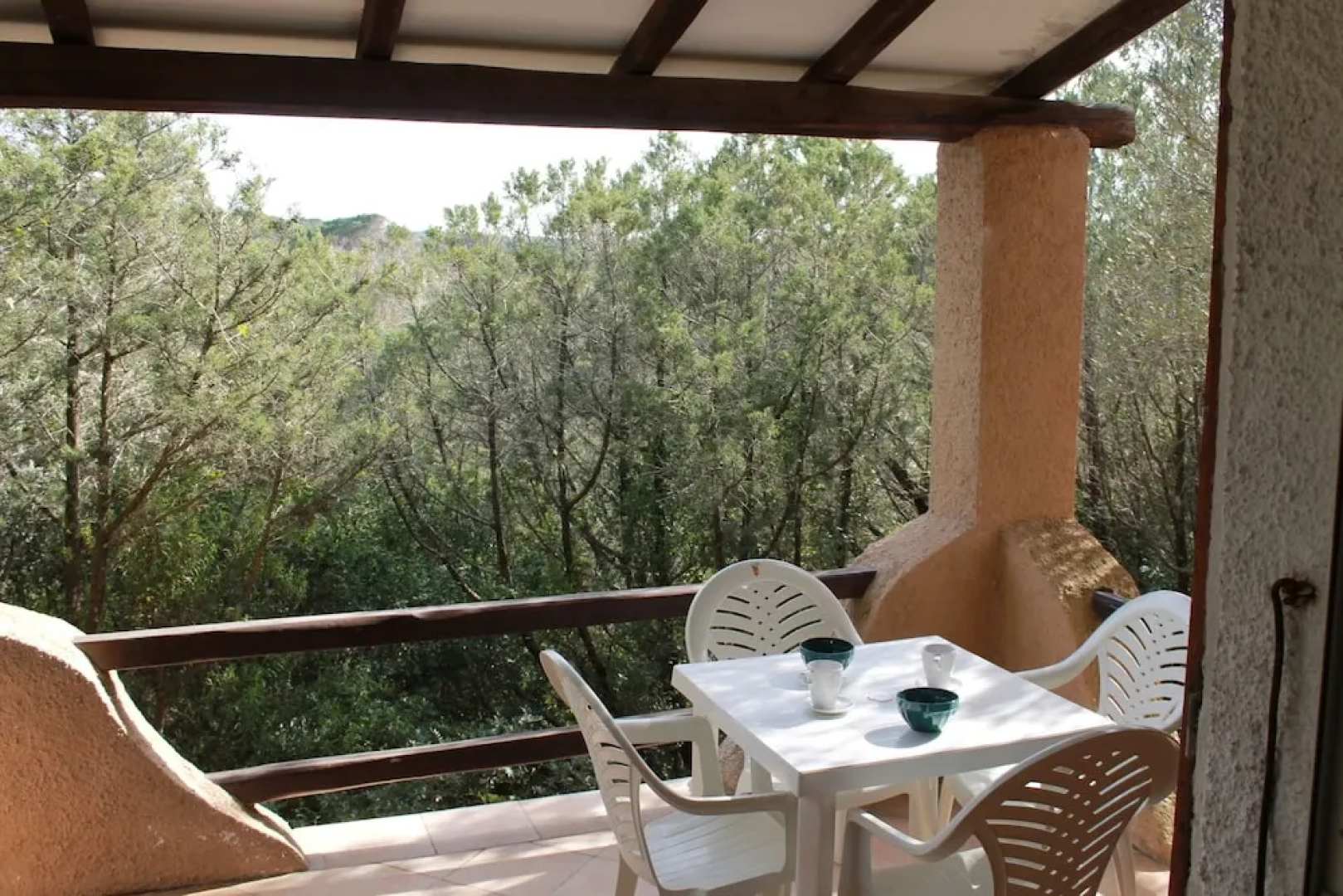 Rena Garden Apartments