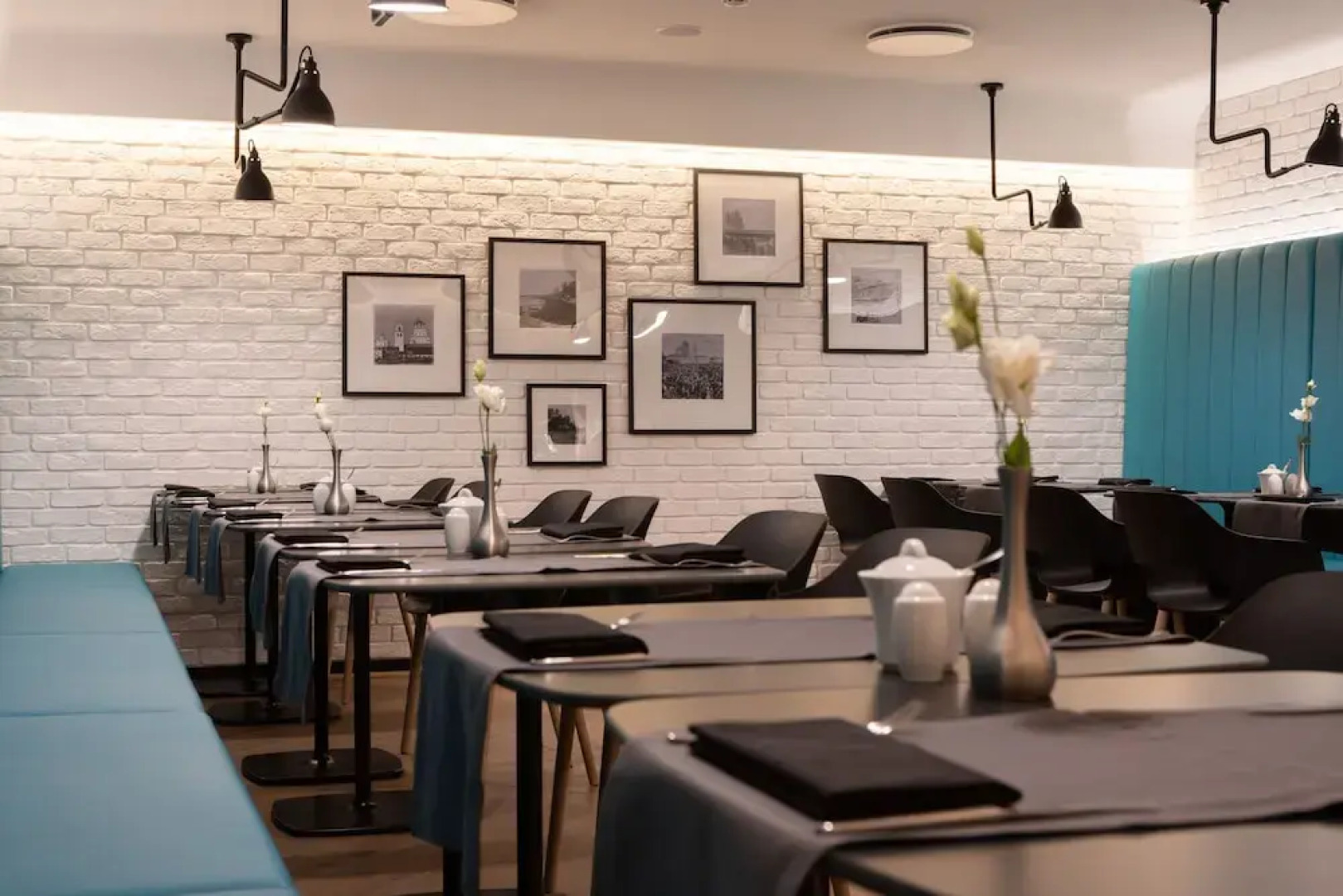 Dvor Podznoeva Studios and Apartments