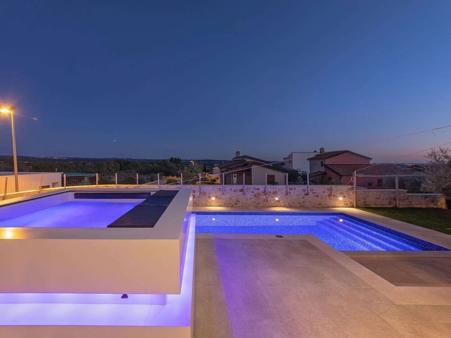 Lap Of Luxury Vila In Tar With Turkish Steambath