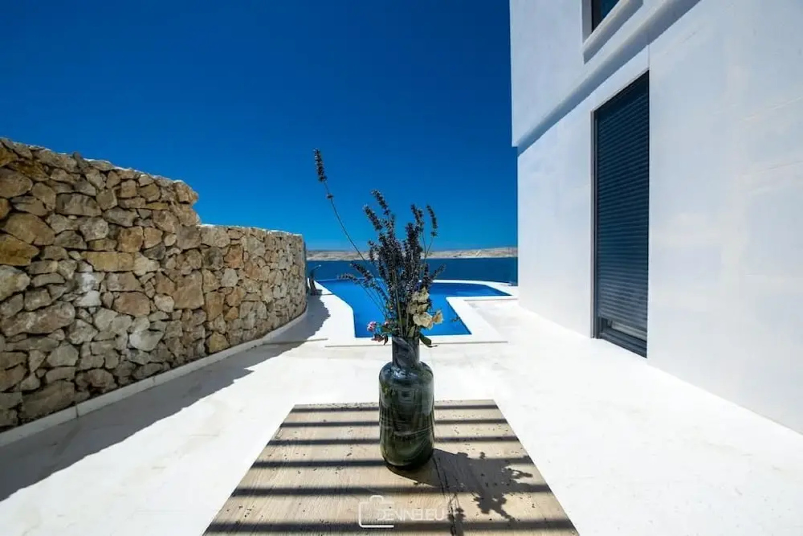 Luxury Apartments  Madomi