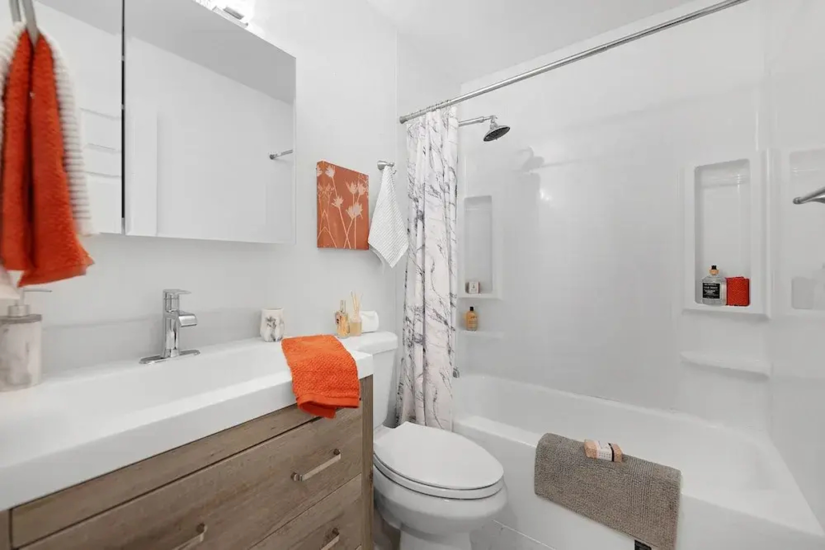 Cute Delightfully Remodeled Spacious Condo 2 Bedroom Condo by RedAwning