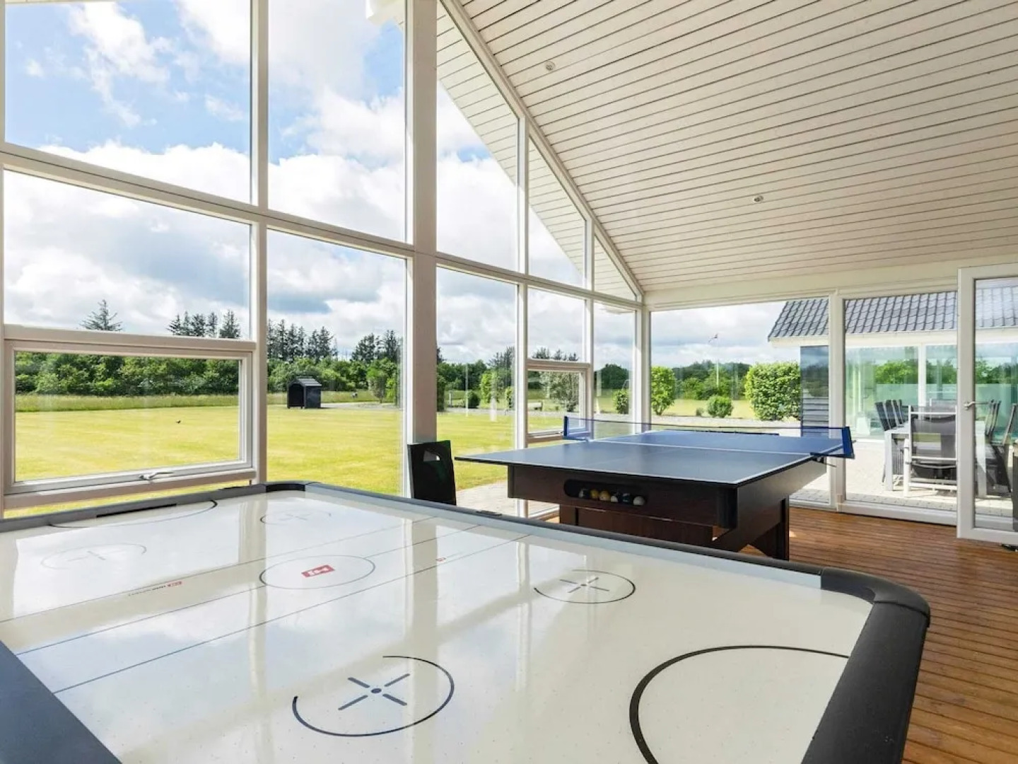 15 Person Holiday Home in Hojslev