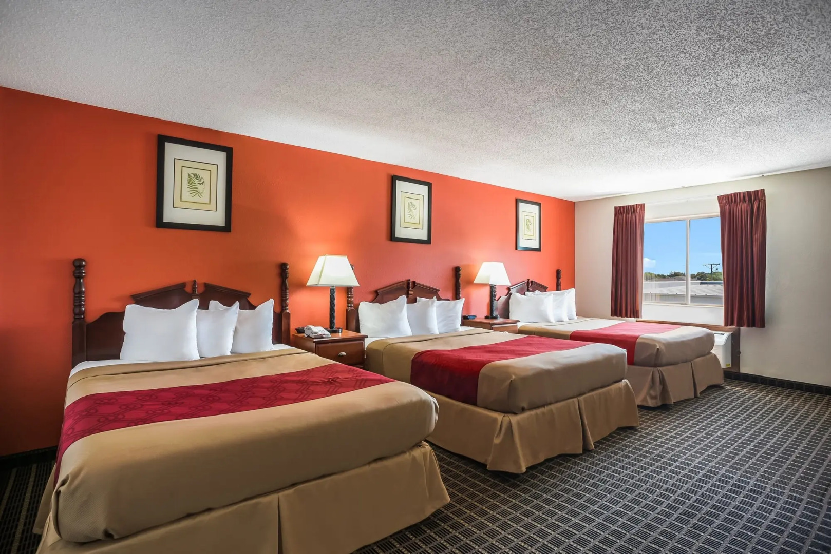 Rodeway Inn Cedar Rapids Westdale