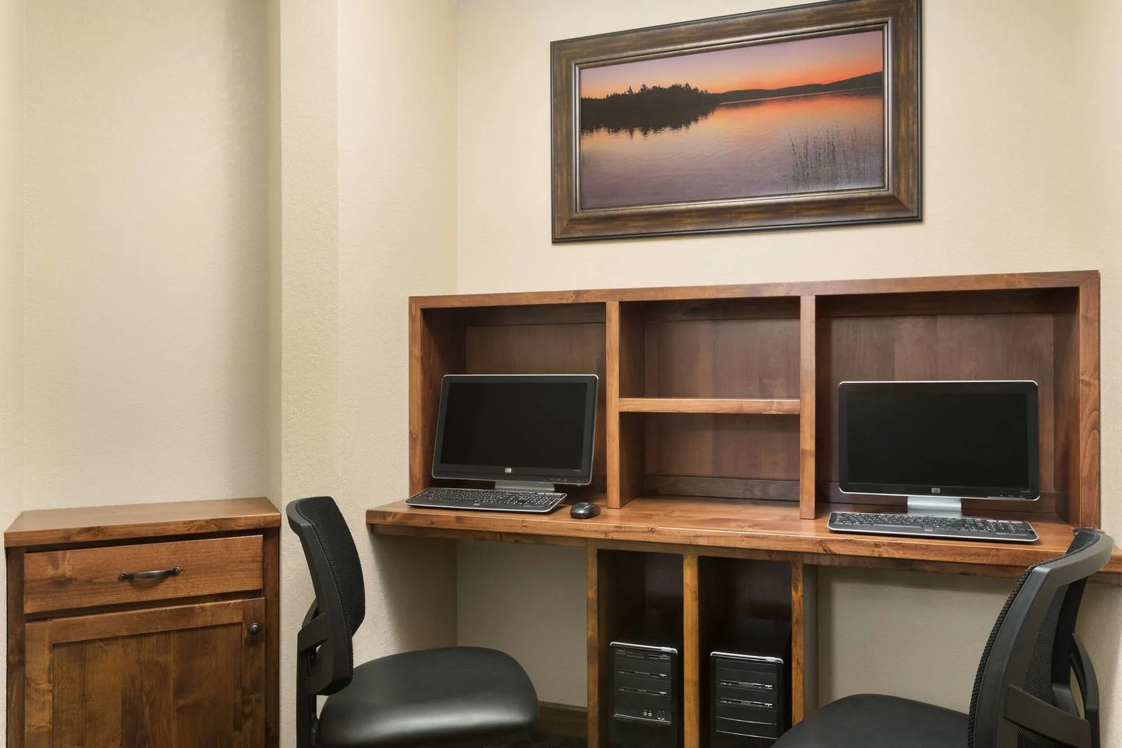 Country Inn & Suites By Radisson, Little Falls, Mn