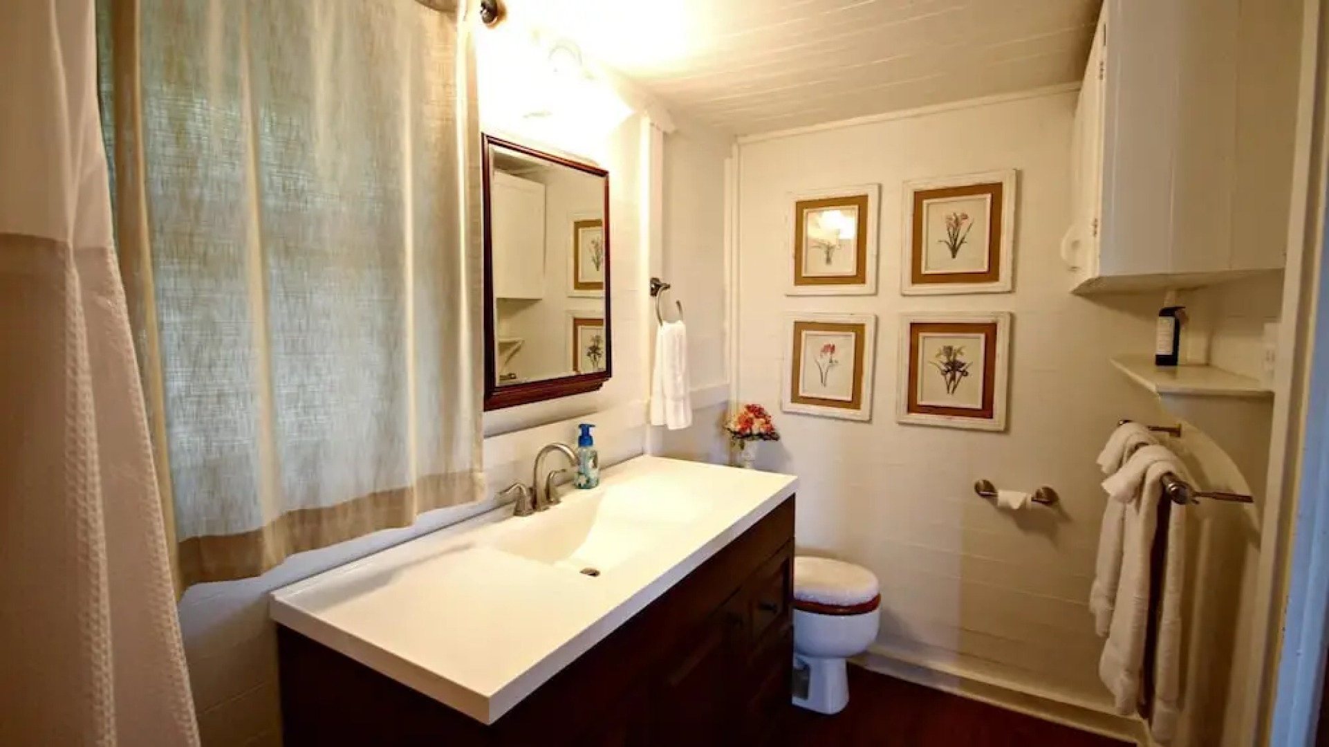 Coolview Cabin by RedAwning