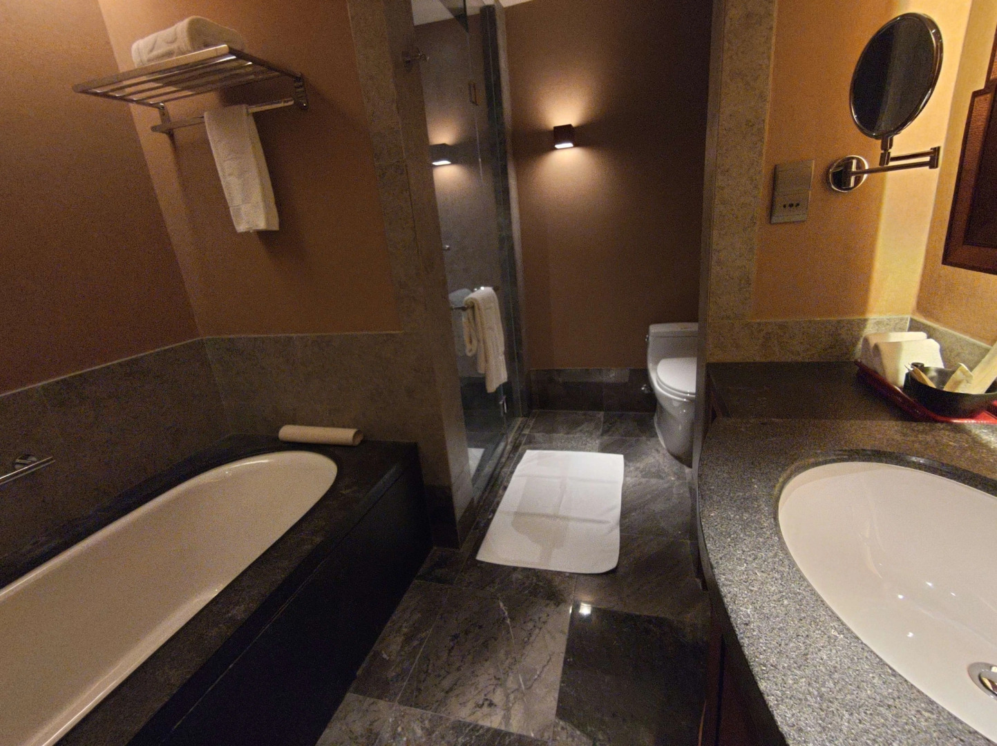 Shangri-La Resort, Shangri-La