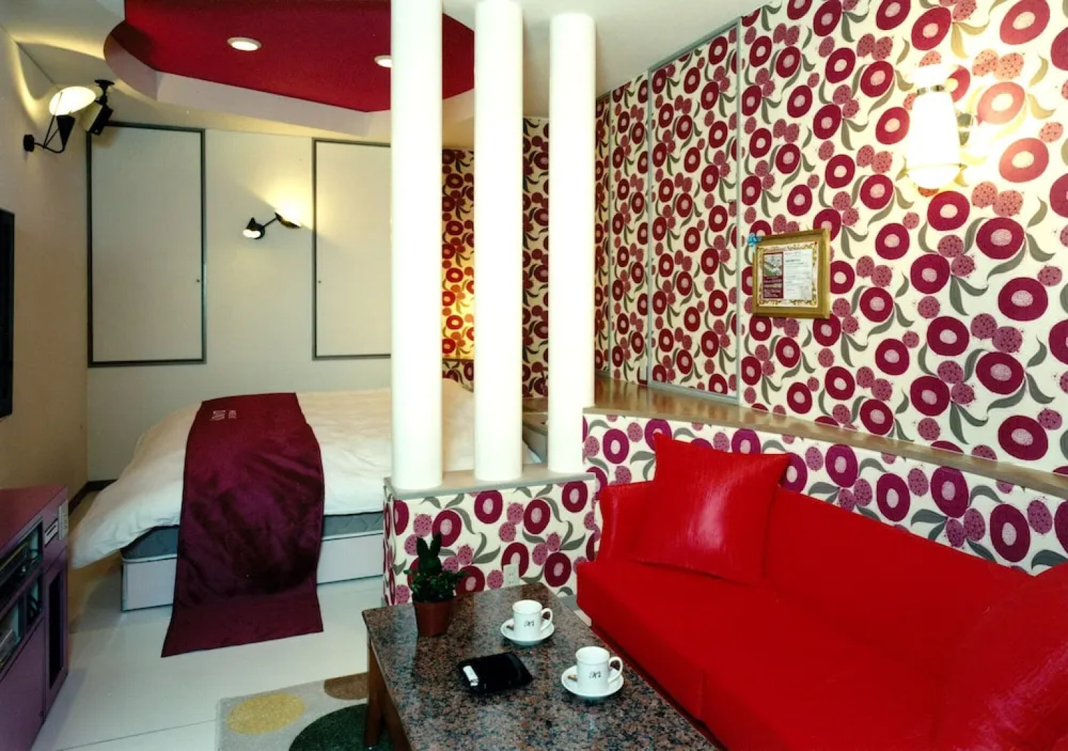 Hotel K's Dandy -A Trip to the Town of Provence - Adults Only