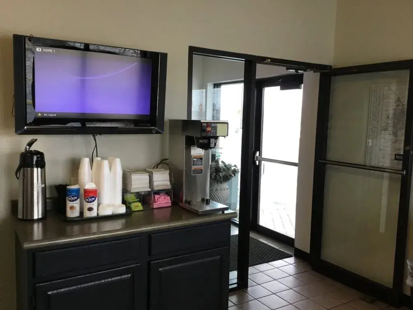 Scotsman Inn West-Airport