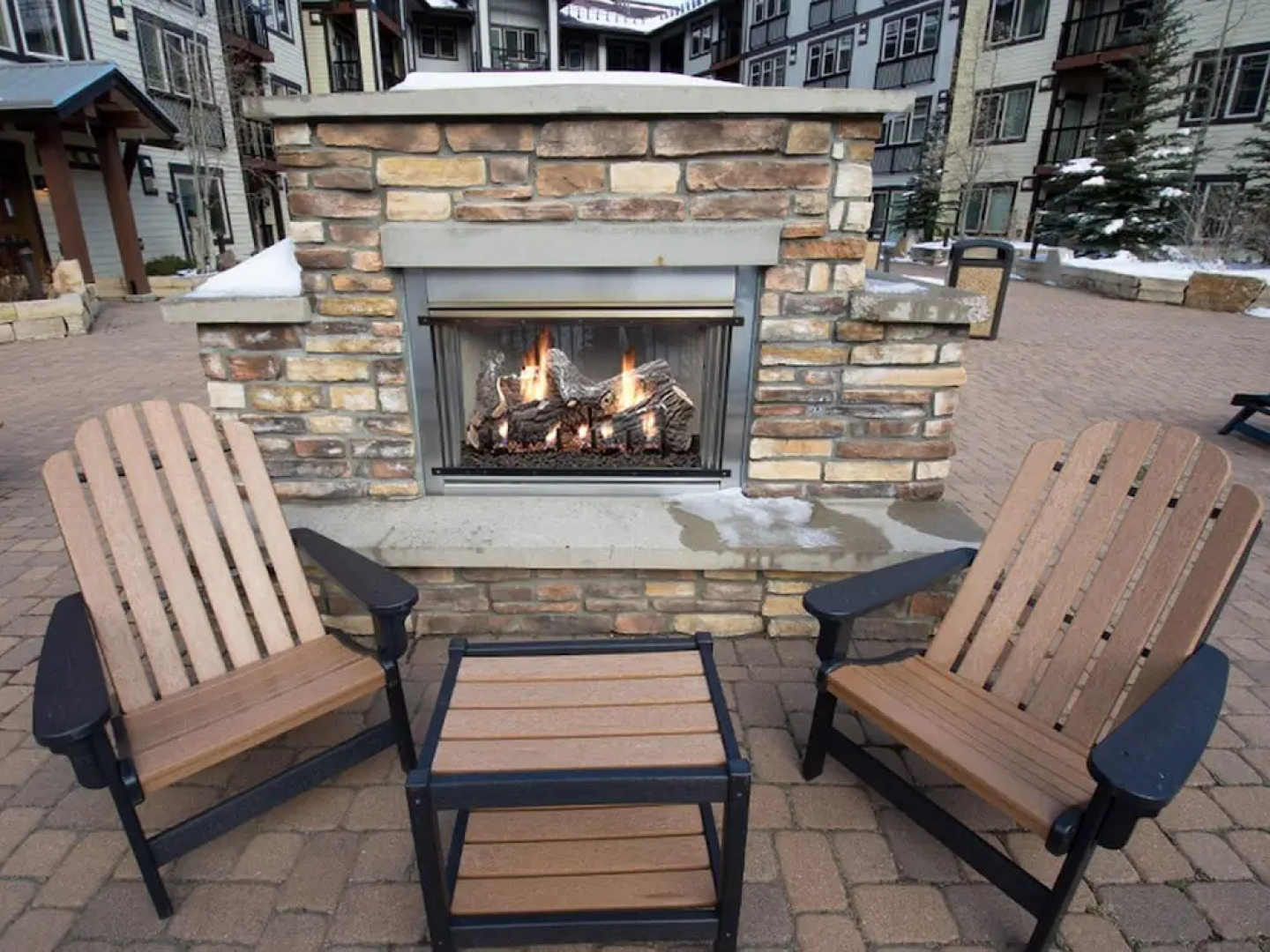 Founders Pointe 4646