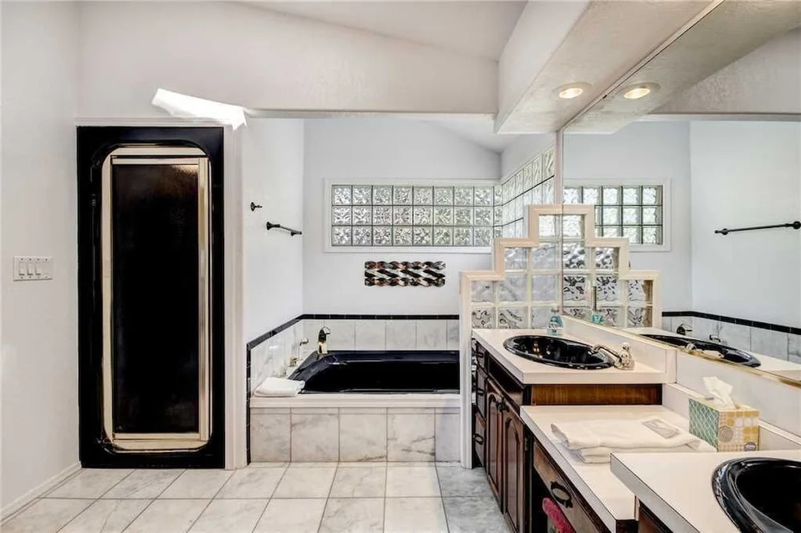 Southern Comfort - Three Bedroom Cabin