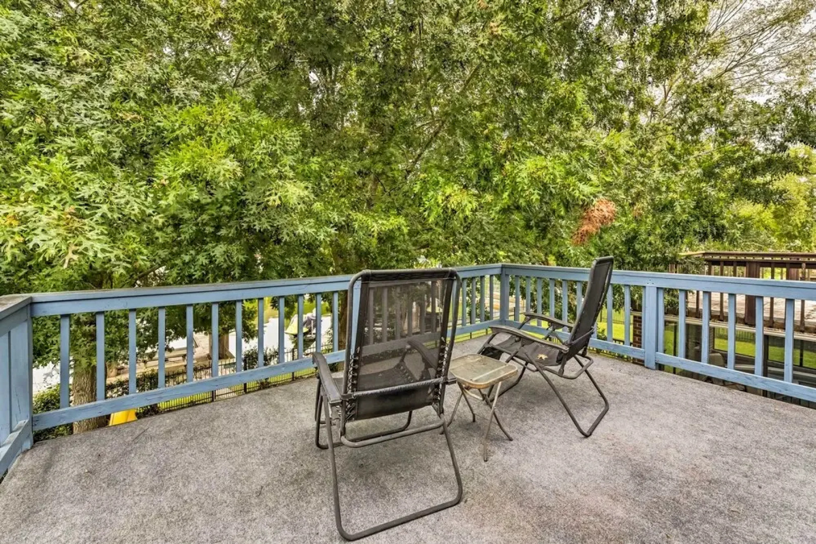 Quiet Lake Conroe Townhome w/ 2 Boat Slips!