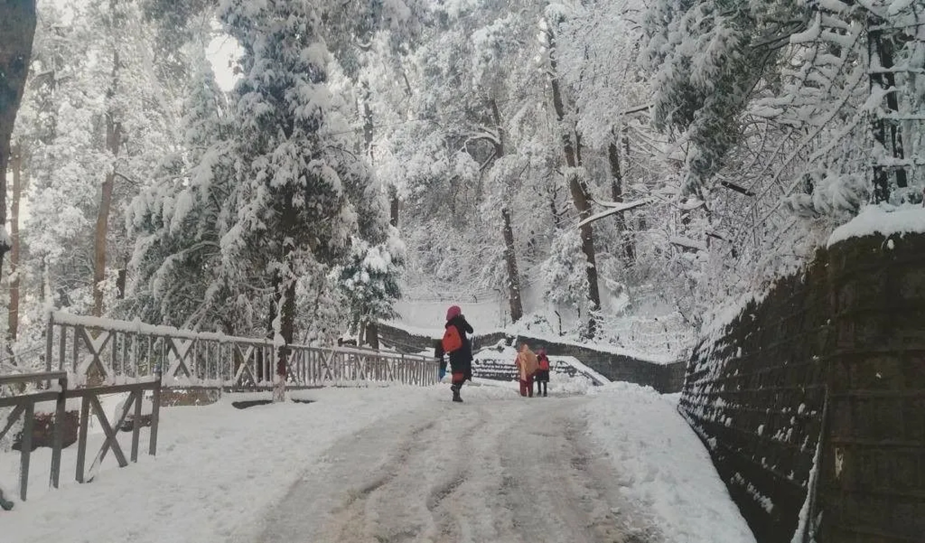 Holiday Grand Resort Bhurban