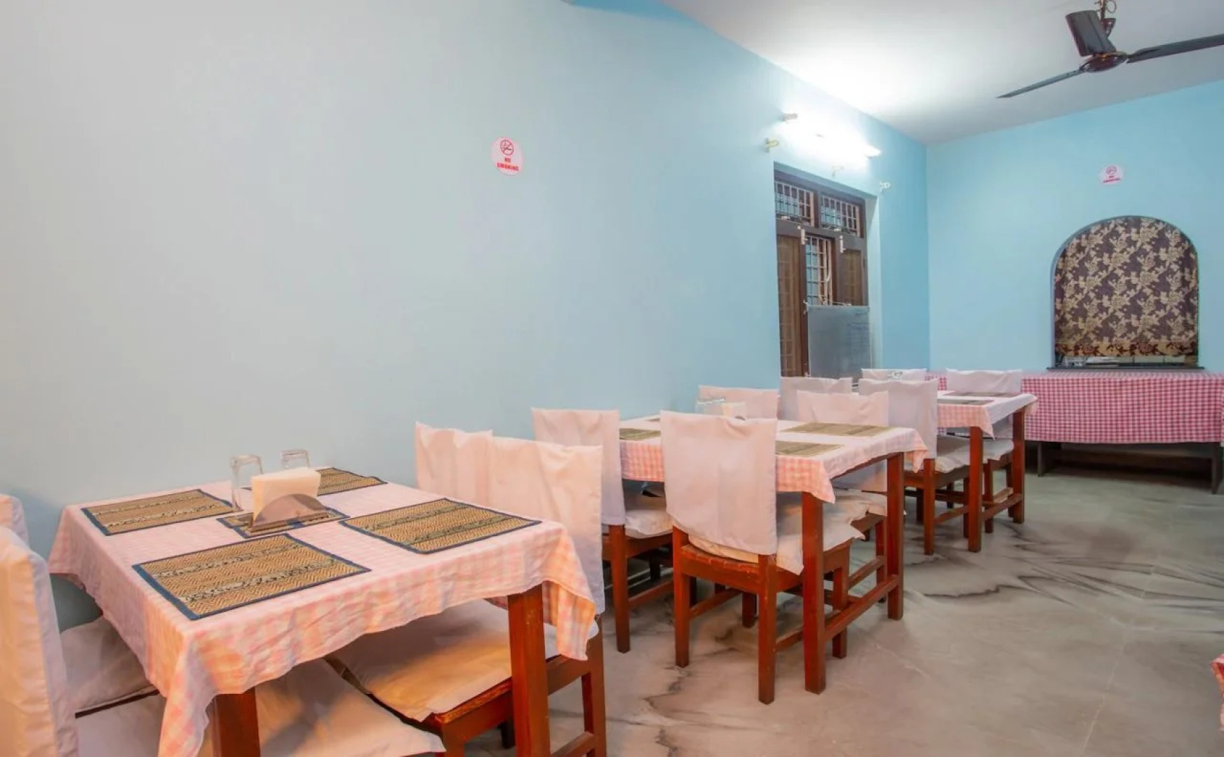 Hotel Centre Inn Lake