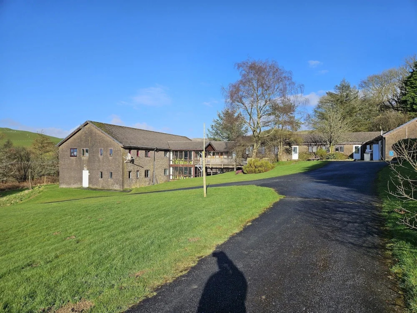 Bunkhouse/20bedroom/sleeps85/4acre/gamesroom/wifi