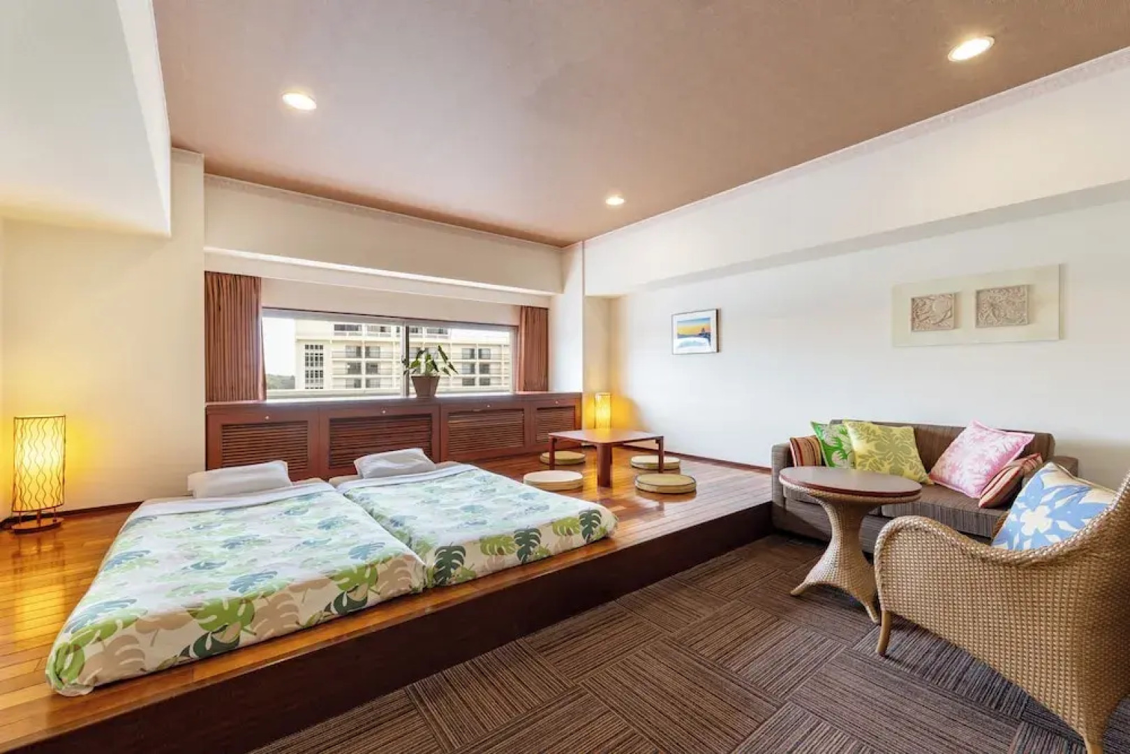 Spa Resort Hawaiians Monolith Tower