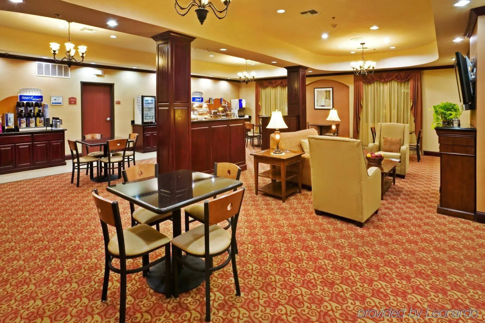 Holiday Inn Express Hotel & Suites Terrell by IHG
