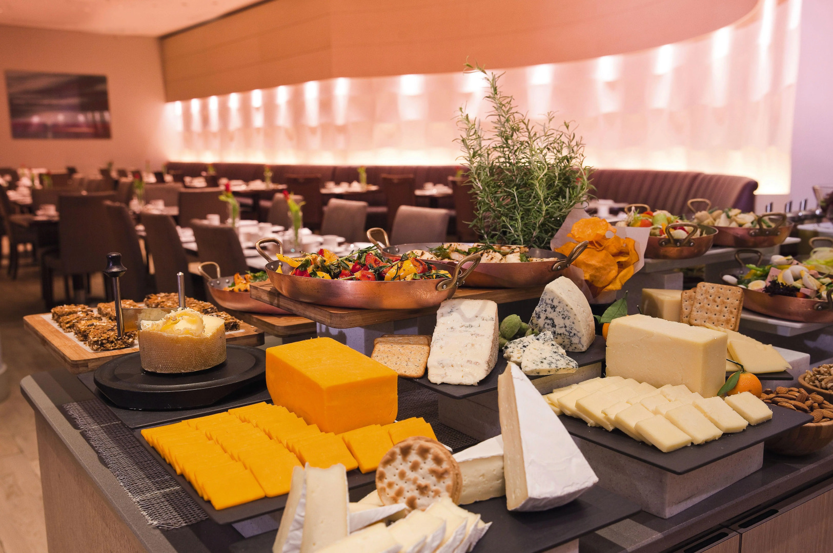 Mövenpick Hotel & Apartments Bur Dubai