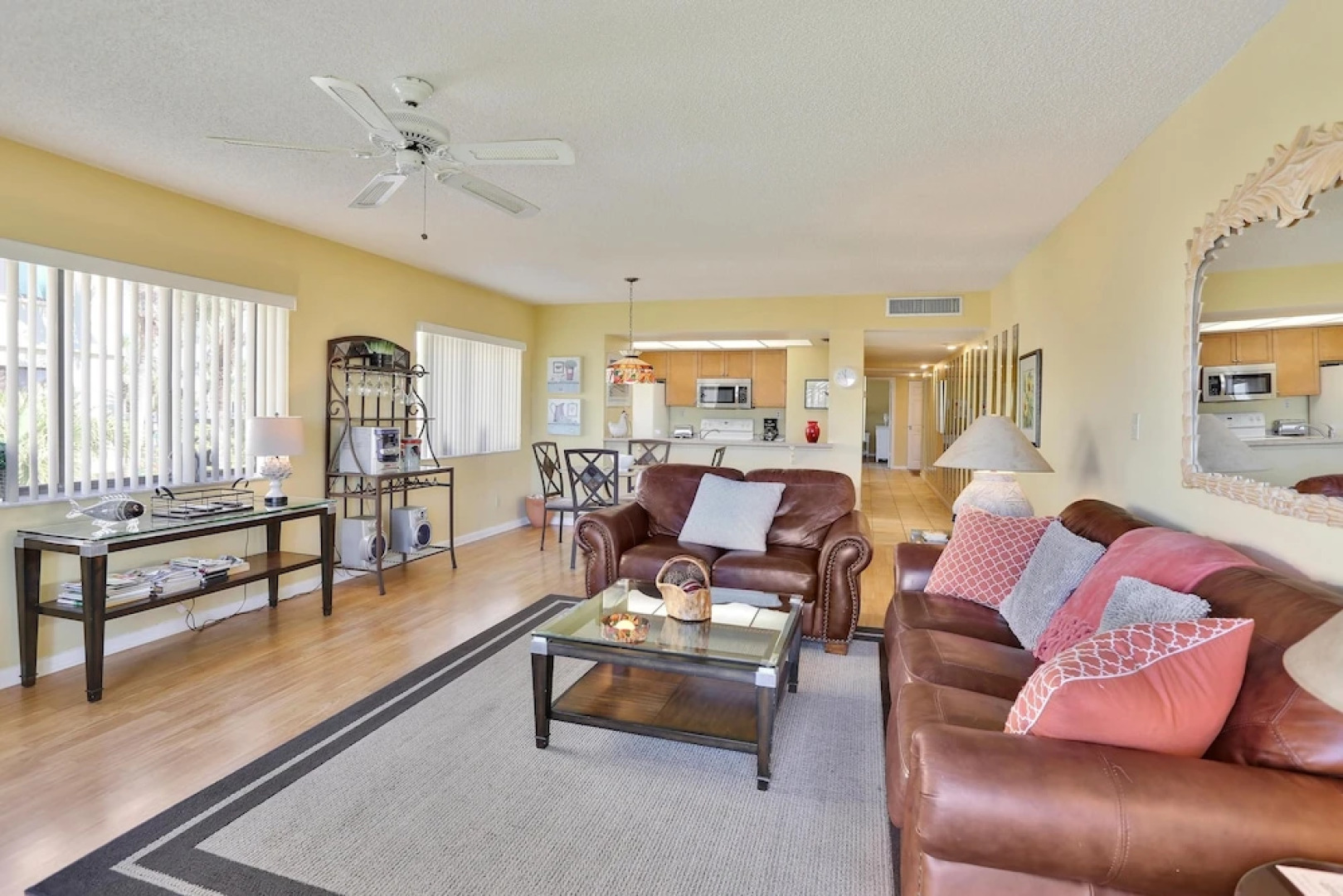 Land's End 10-205 Beach Front