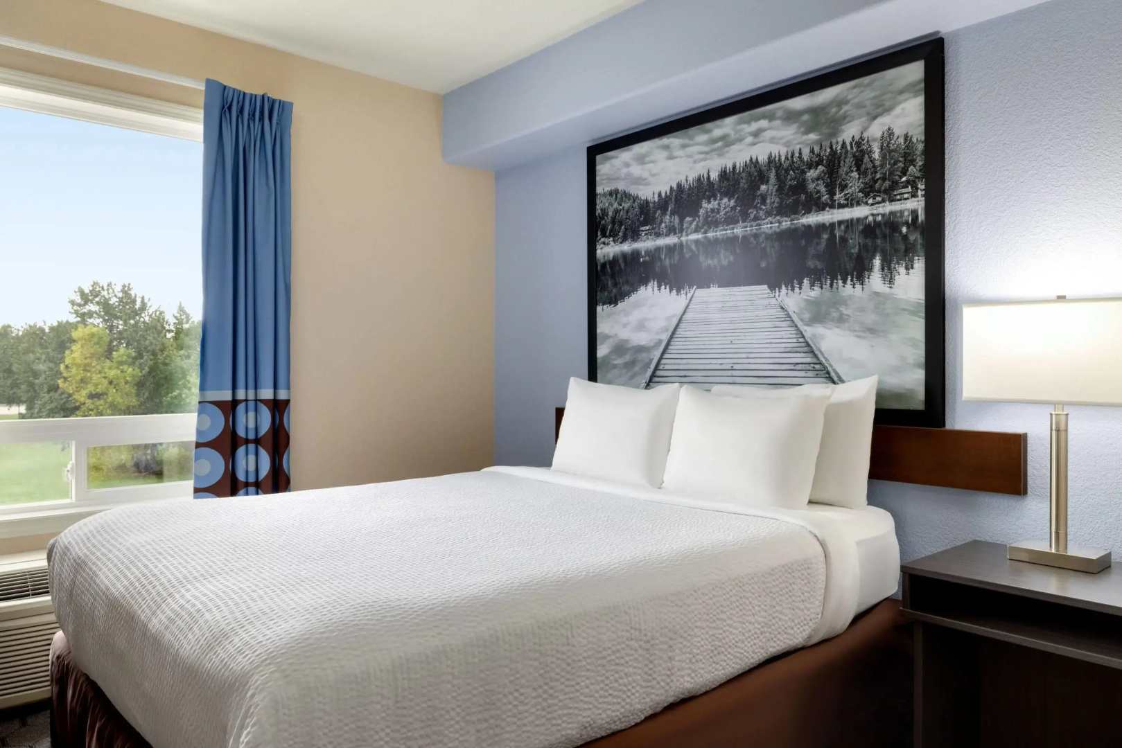 Super 8 by Wyndham Swan River MB