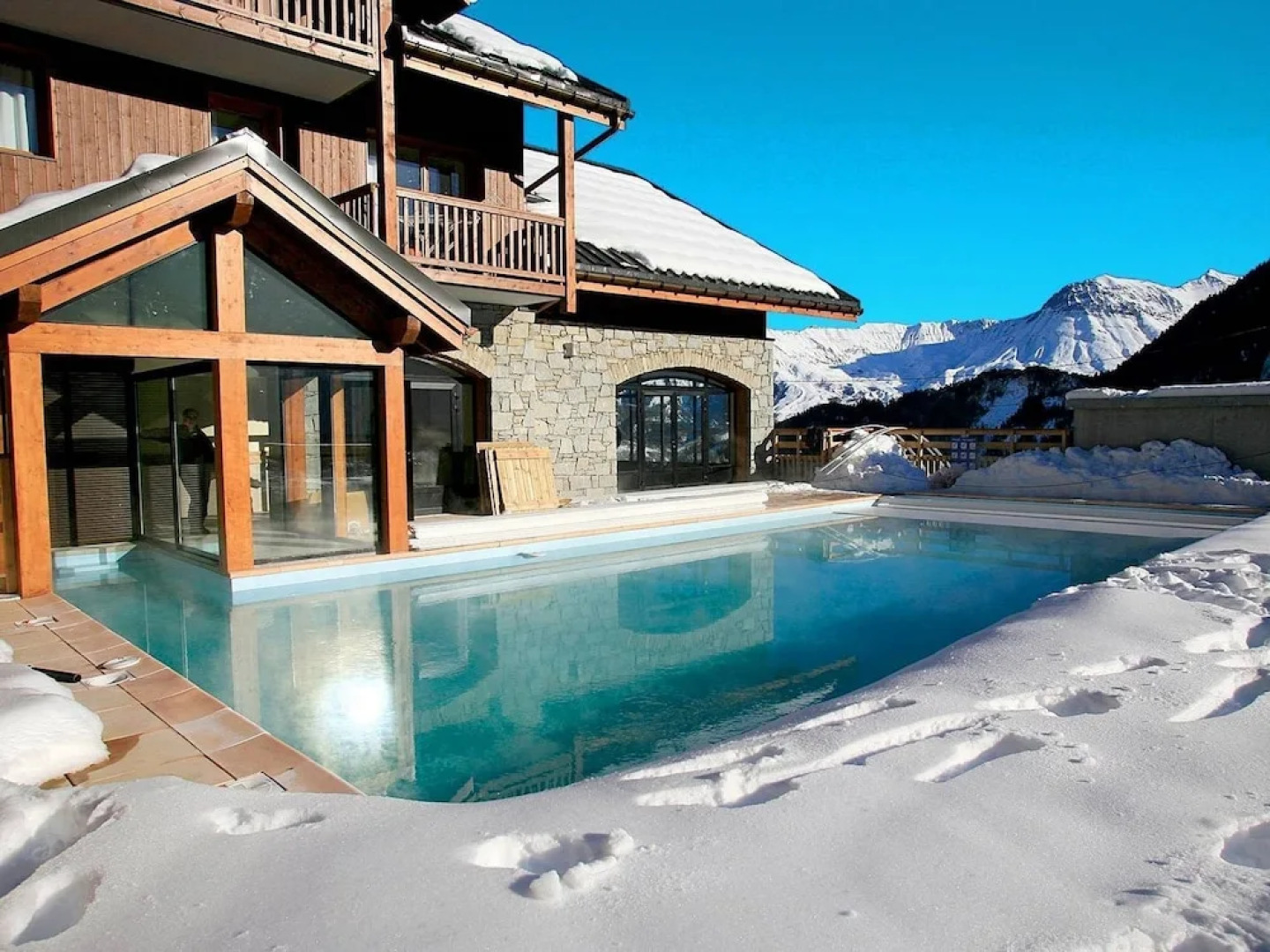 Nice Apartment With a Balcony Located 200 m. From the Slopes