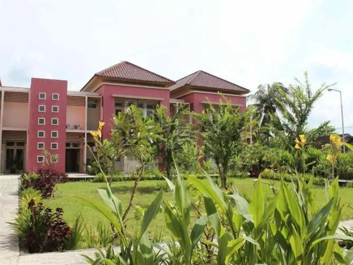 Aerotel Mandalika Praya Lombok