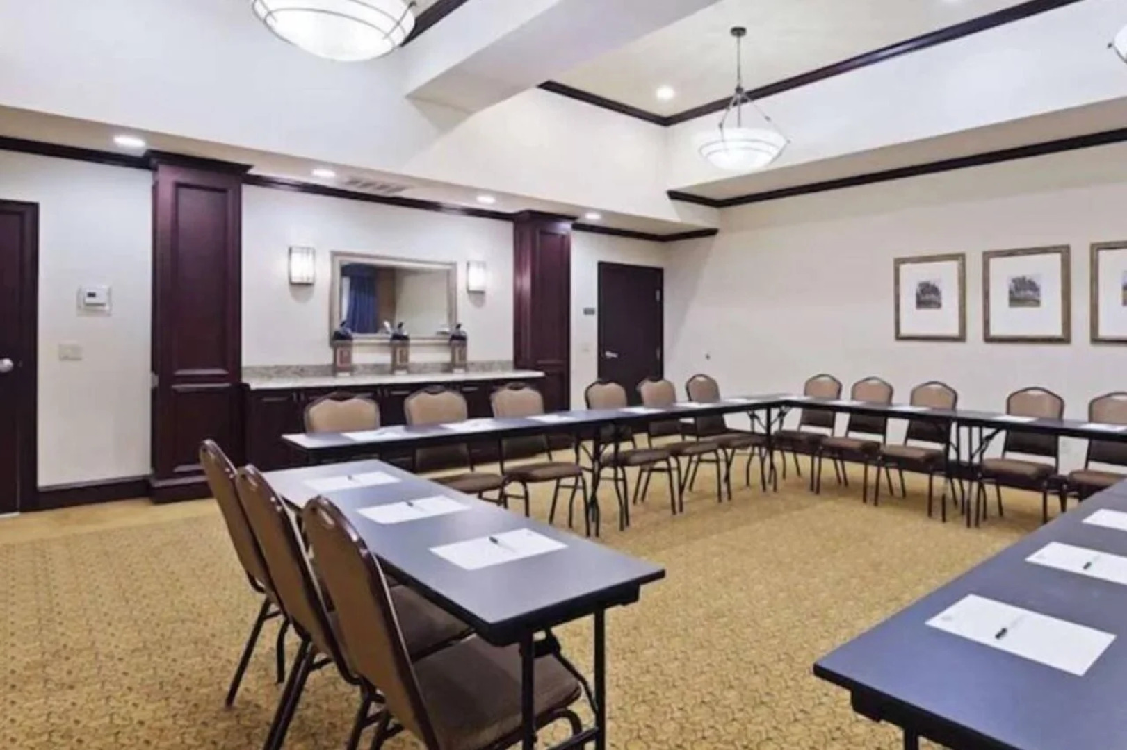 Country Inn and Suites San Marcos