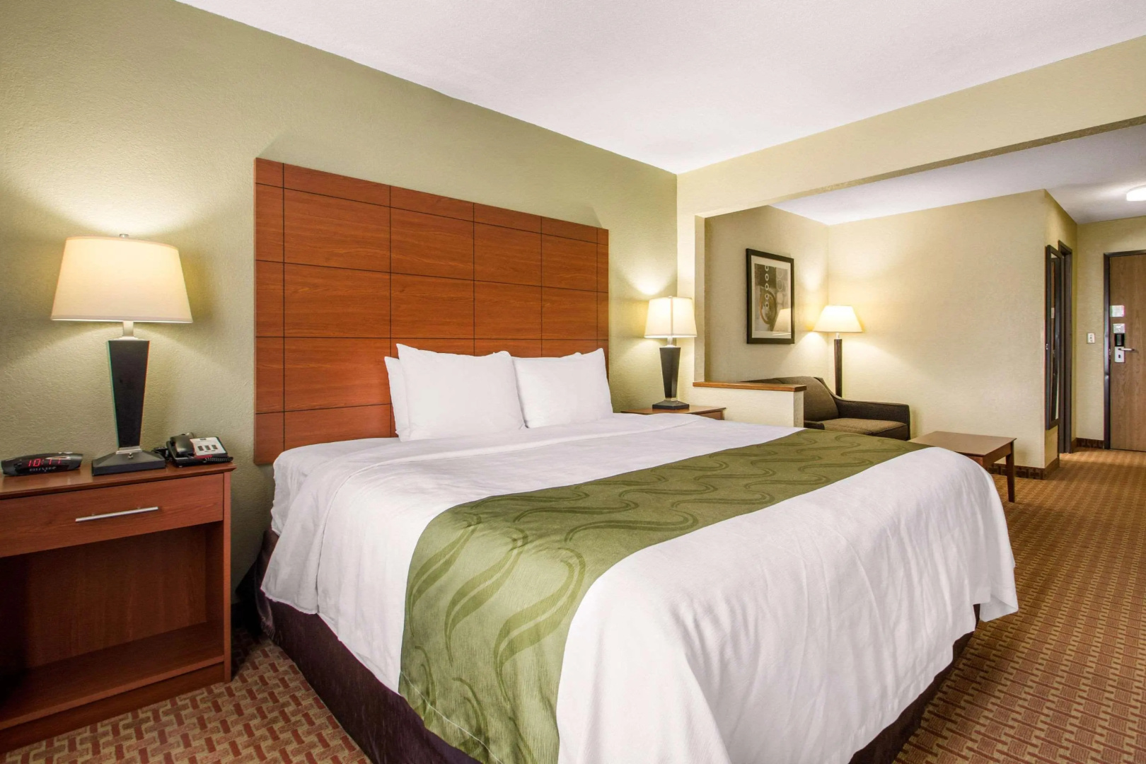 Quality Inn & Suites Wisconsin Dells Downtown - Waterparks Area