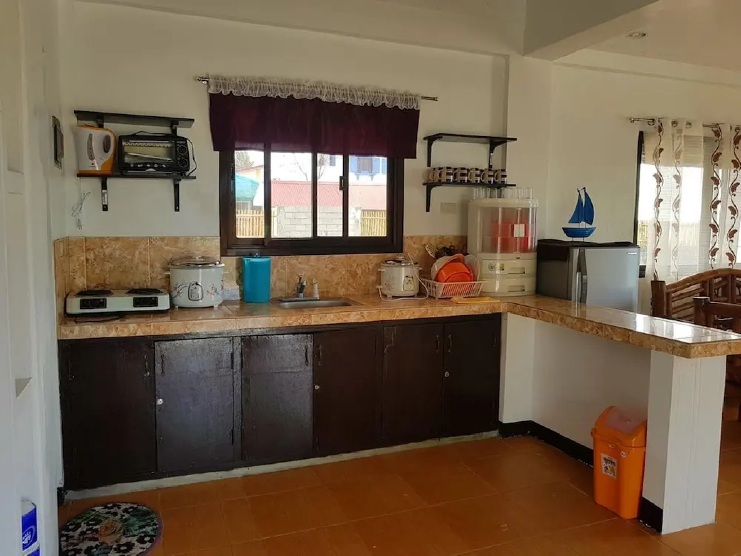 Traditional Filipino Villa Beachfront