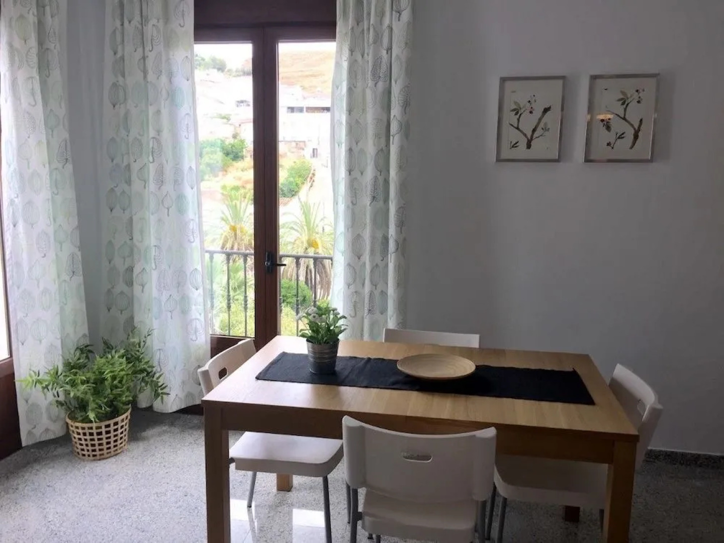 Apartamentos El Burgo