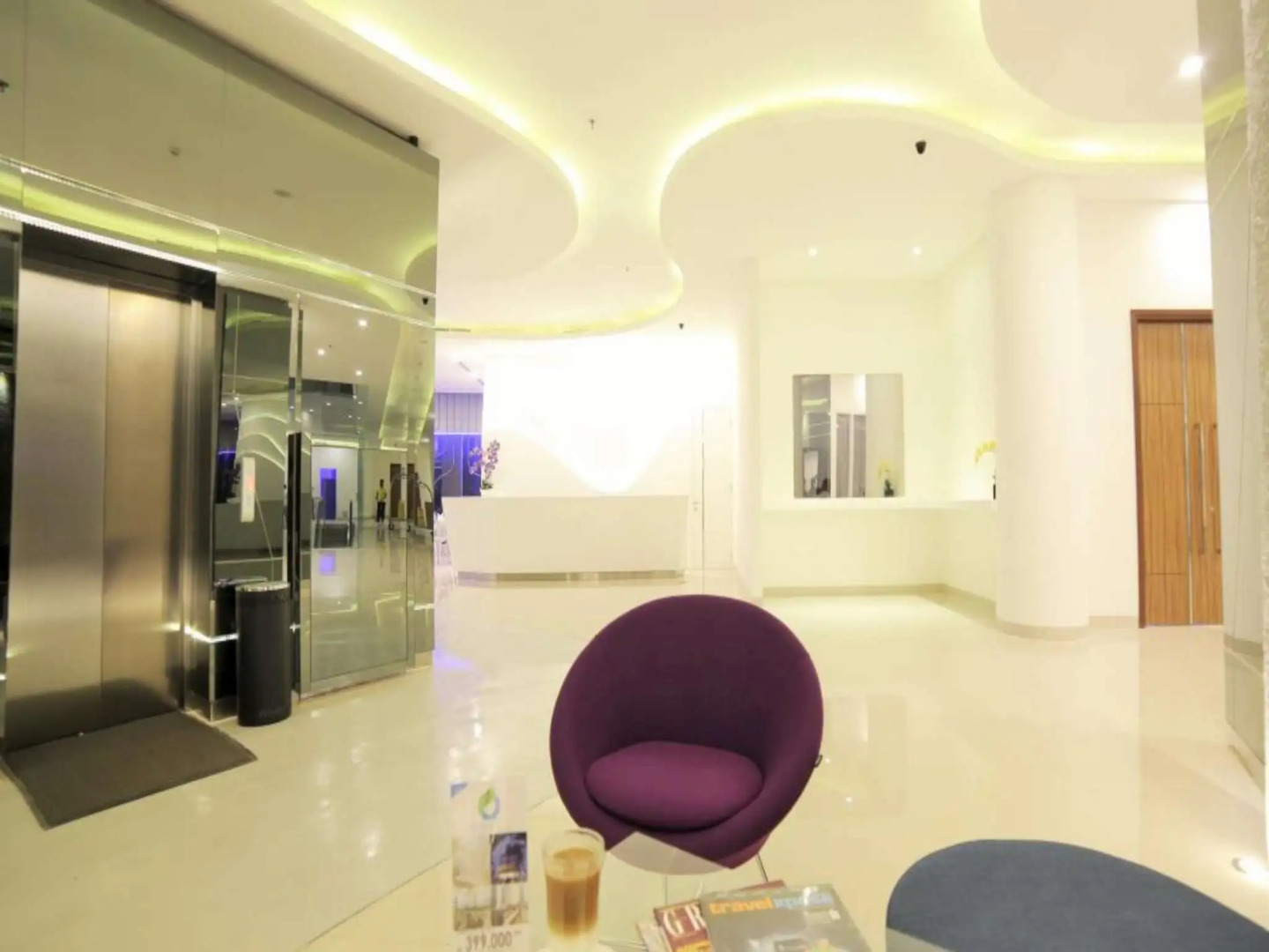 Ozone Hotel Pantai Indah Kapuk