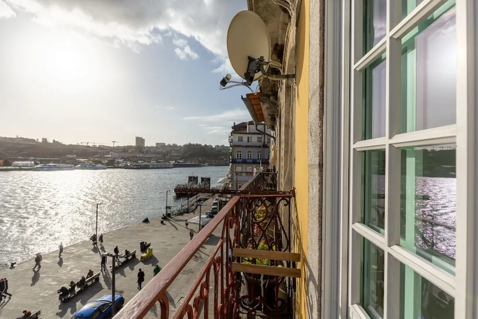 YOUROPO - Ribeira Porto