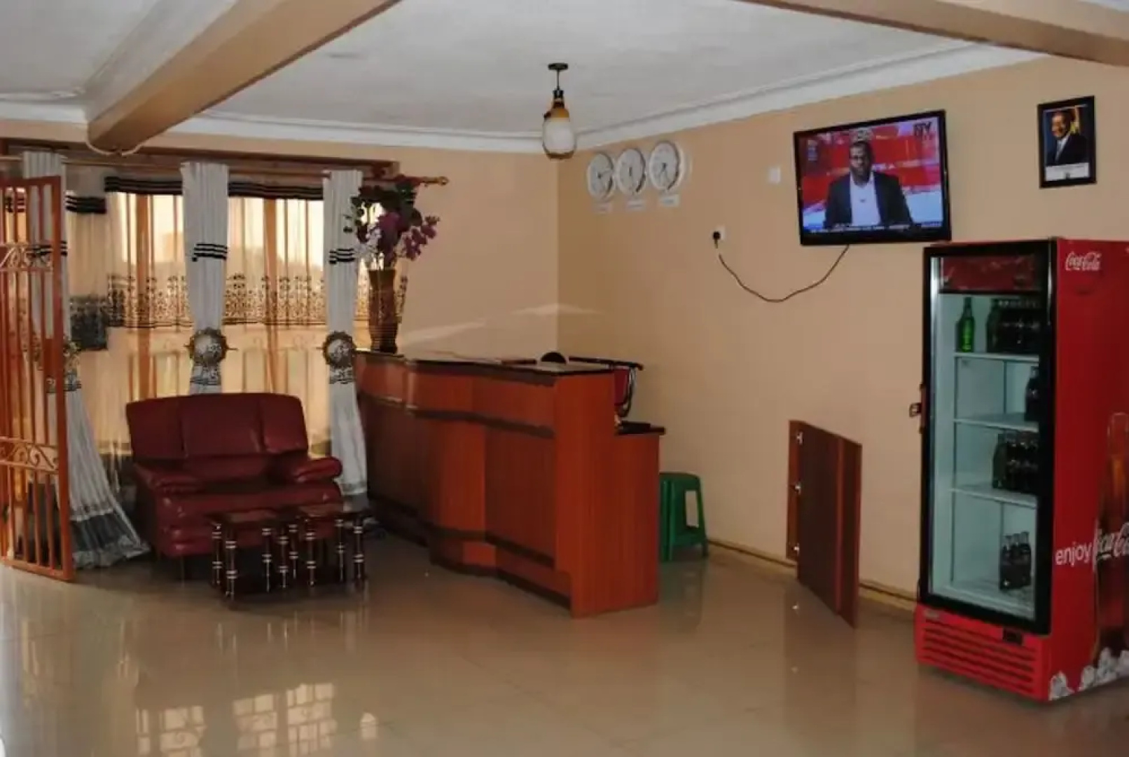 Prime Rose Hotel