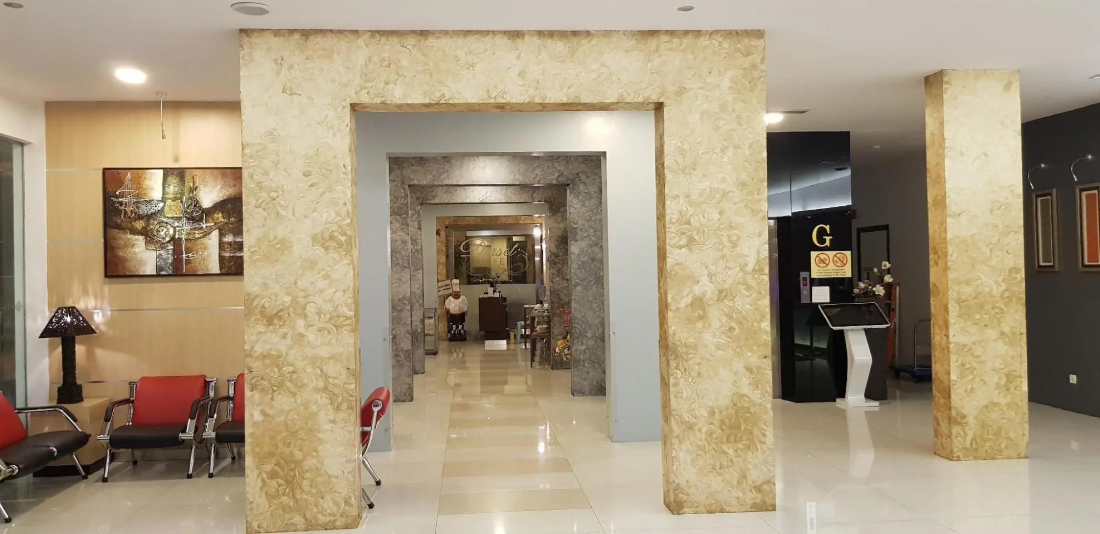 DeHome Boutique Hotel