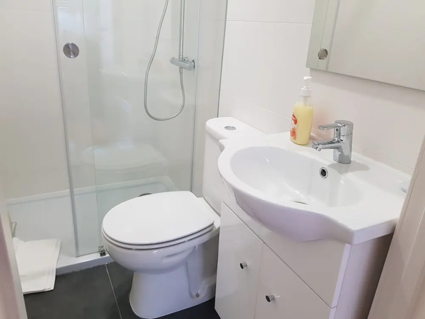 Vieira Apartments III