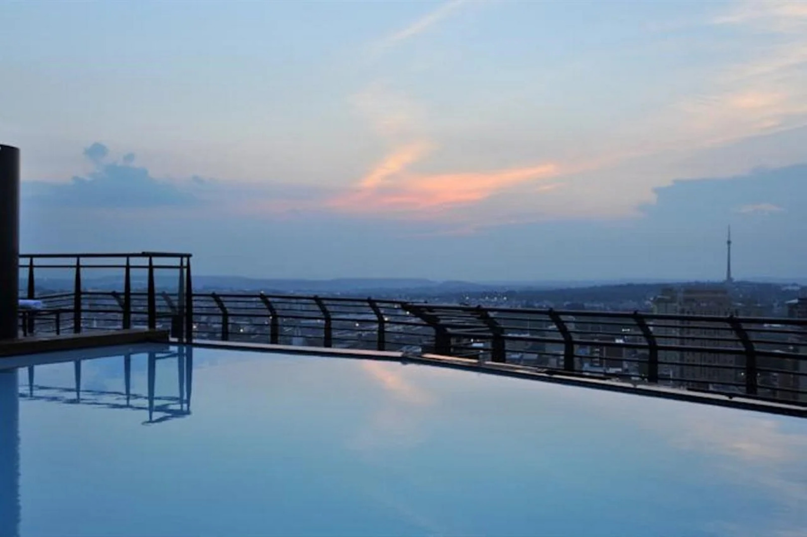 The Parktonian All Suite Hotel