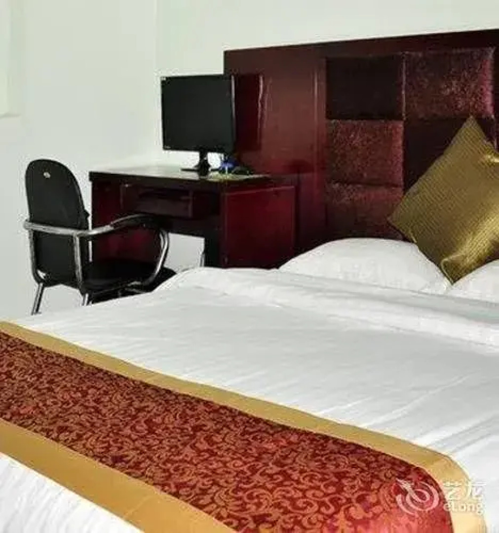 Zhengzhou Longgang Hotel