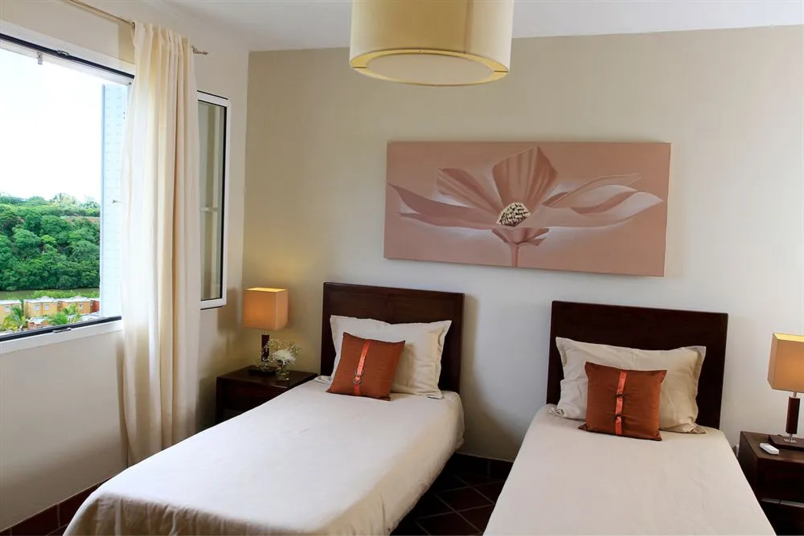 Les Chamblynes Villas At Port Chambly