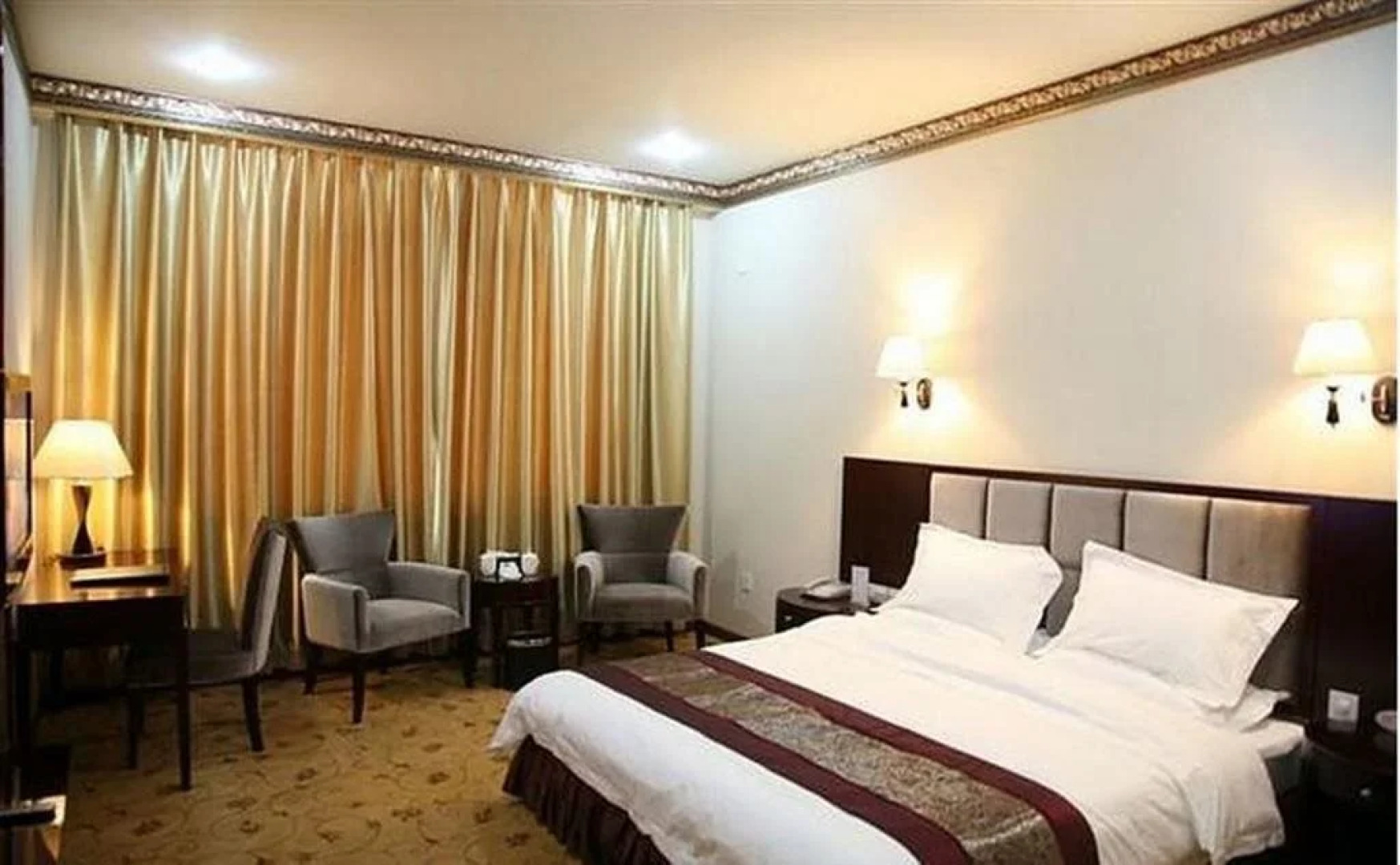 Linzhi Daxiagu Hotel