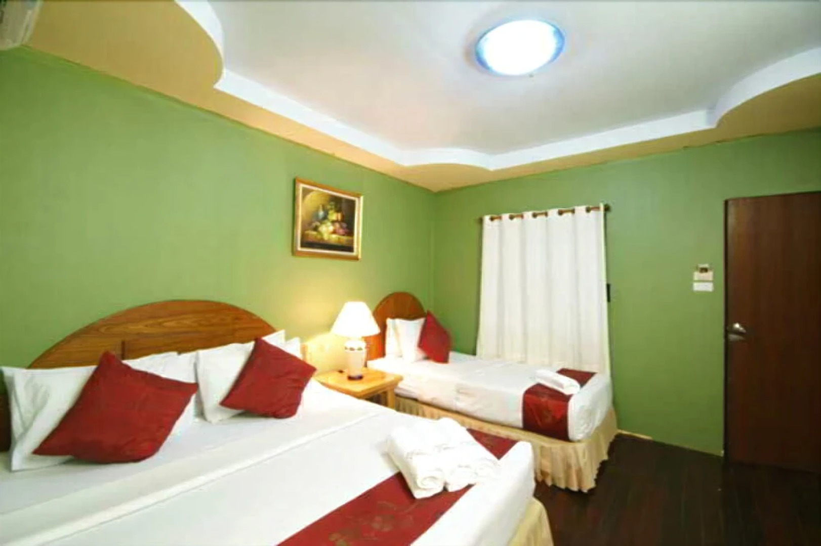 Central Cottage Resort